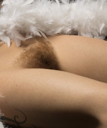 Обворожительная брюнетка ждет встречи с тобой для ярких взаимных ощущений. Расслабься и насладись встречей со мной, я помогу забыть обо всем. Готова исполнить самые смелые желания. Звони прямо сейчас! 9006, 36 лет